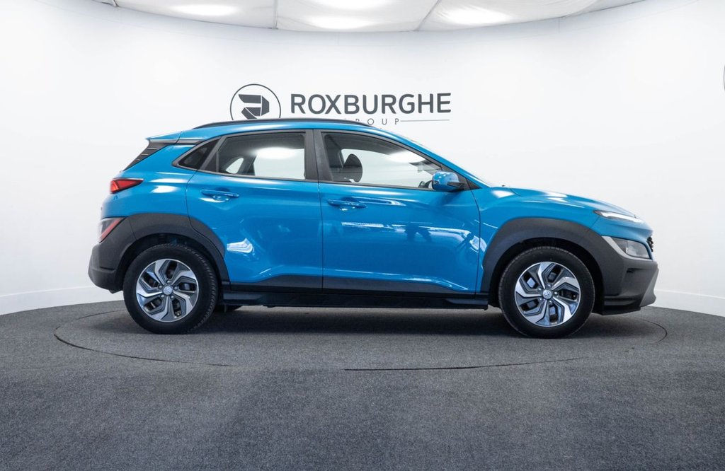 Used Hyundai KONA 2023 for sale - 77904705: Photo 9