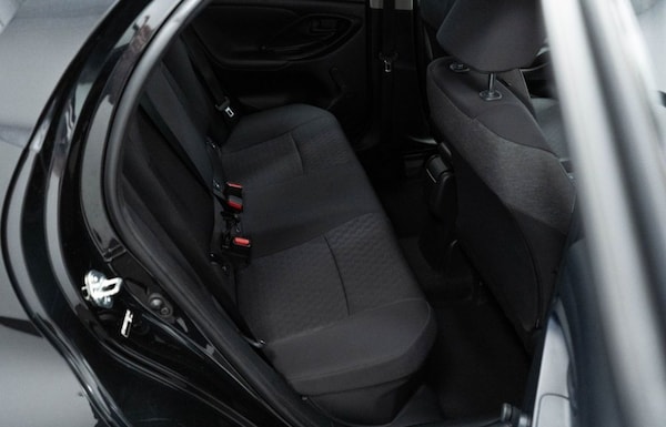 Used Toyota Yaris 2022 for sale - 76202575: Photo 33