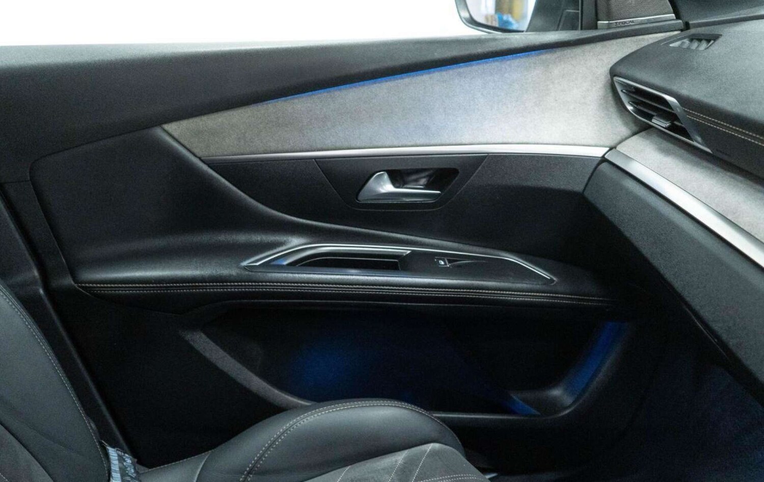 Used Peugeot 3008 2022 for sale - 77930720: Photo 27