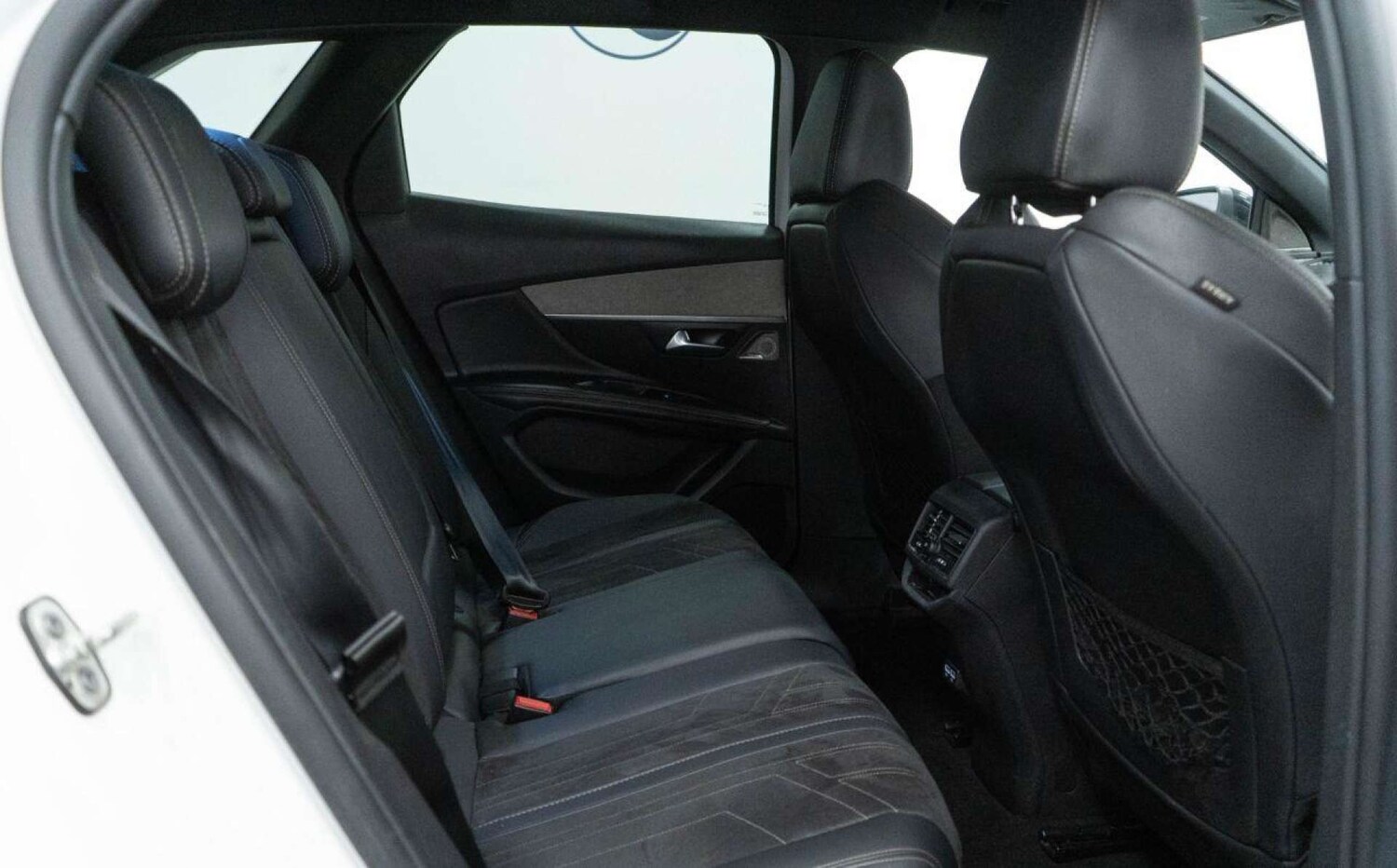 Used Peugeot 3008 2022 for sale - 77930720: Photo 28