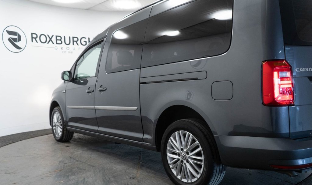 Used Volkswagen Caddy Maxi 2018 for sale - 76345259: Photo 17