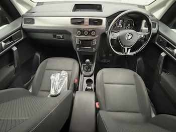 Used Volkswagen Caddy Maxi Life 2018 for sale - 76345259: Photo 3
