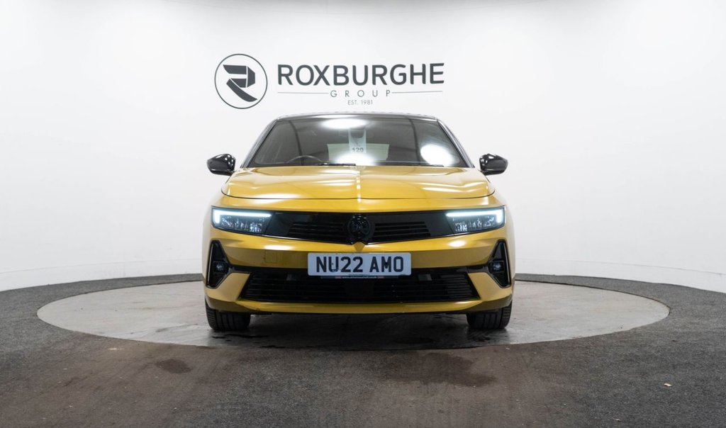 Used Vauxhall Astra 2022 for sale - 76768071: Photo 2