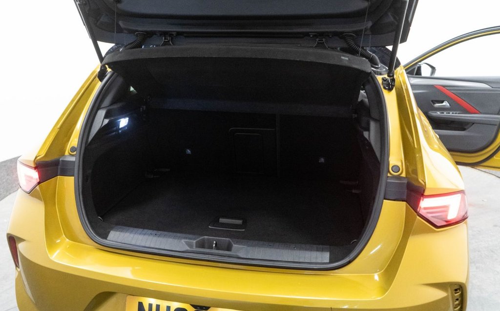 Used Vauxhall Astra 2022 for sale - 76768071: Photo 30