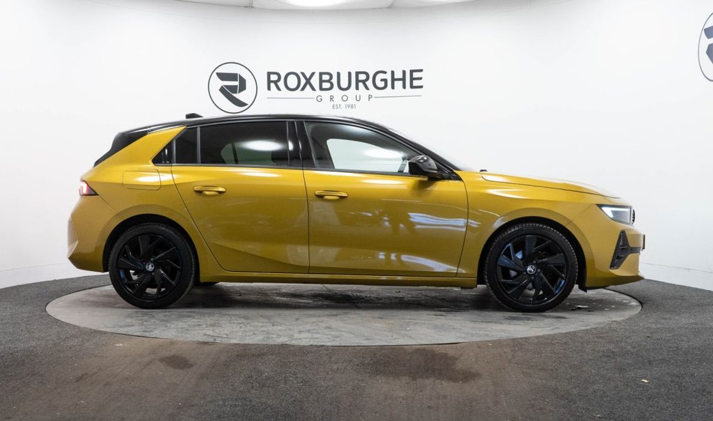 Used Vauxhall Astra 2022 for sale - 76768071: Photo 9