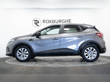Used Renault Captur 2022 for sale - 75573711: Photo