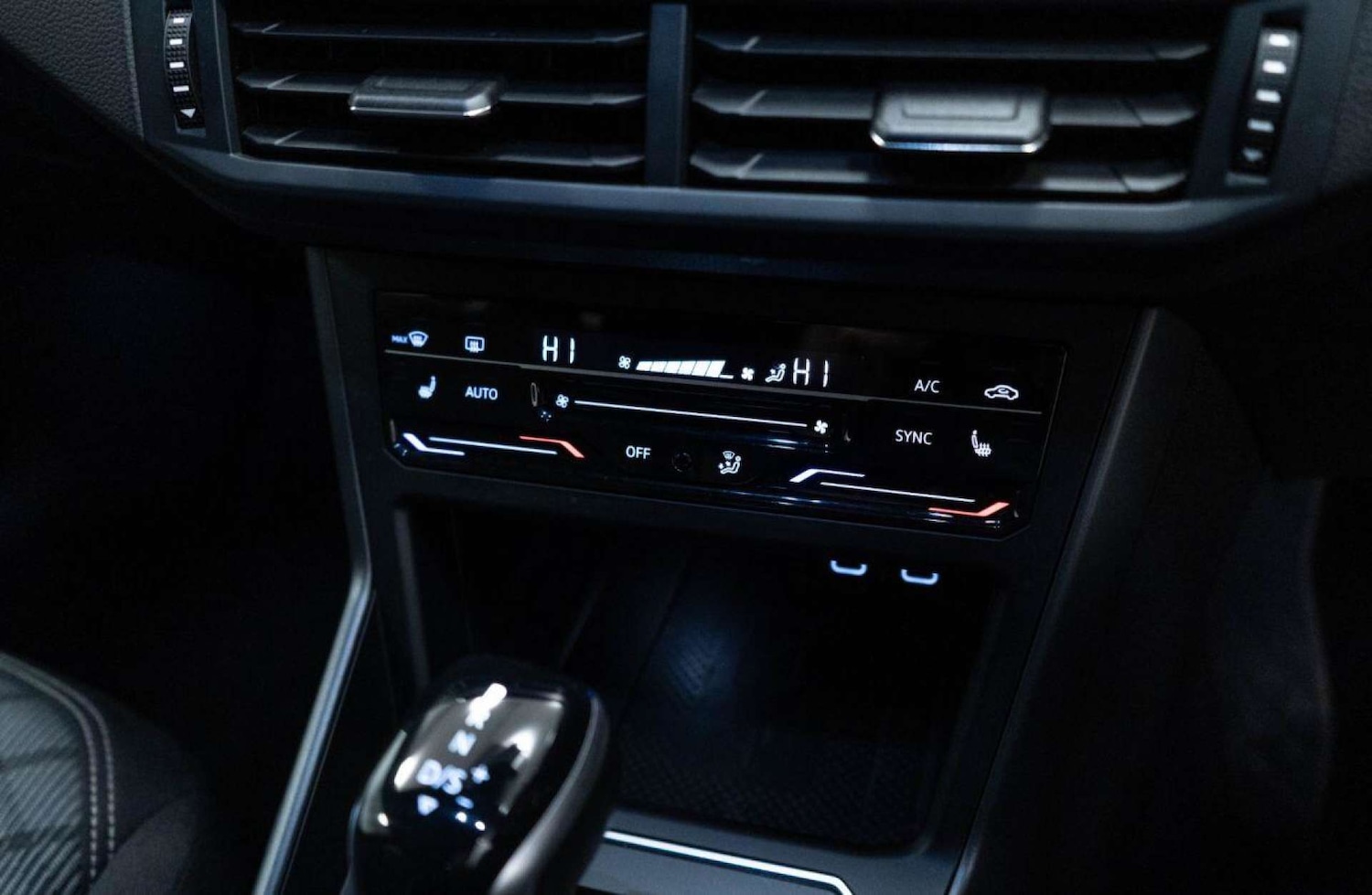 Used Volkswagen Taigo 2023 for sale - 77930871: Photo 28