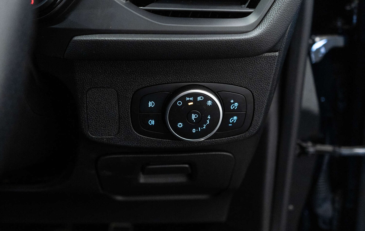 Used Ford Focus 2018 for sale - 78003821: Photo 26