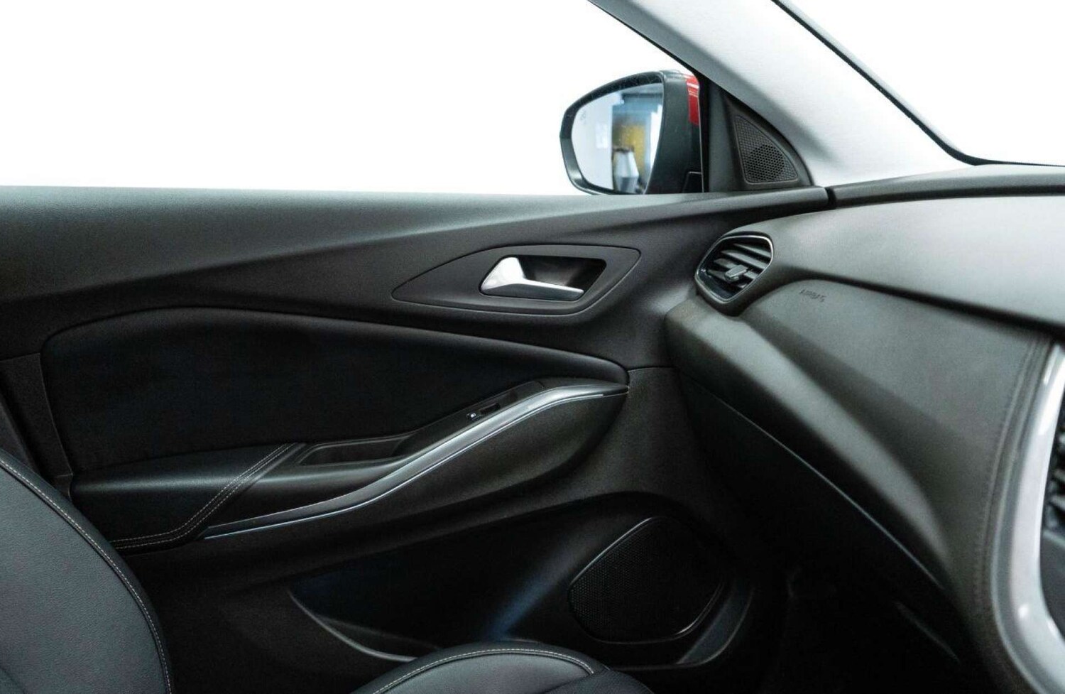 Used Vauxhall Grandland X 2020 for sale - 77930877: Photo 32