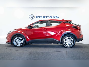 Used Toyota C-HR 2023 for sale - 78800923: Photo