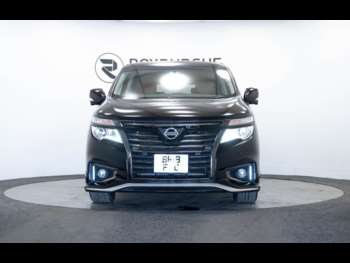 Used Nissan Elgrand 2018 for sale - 74628234: Photo