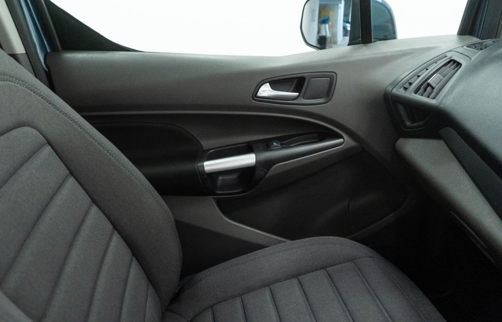 Used Ford Grand Tourneo Connect 2020 for sale - 76582218: Photo 31