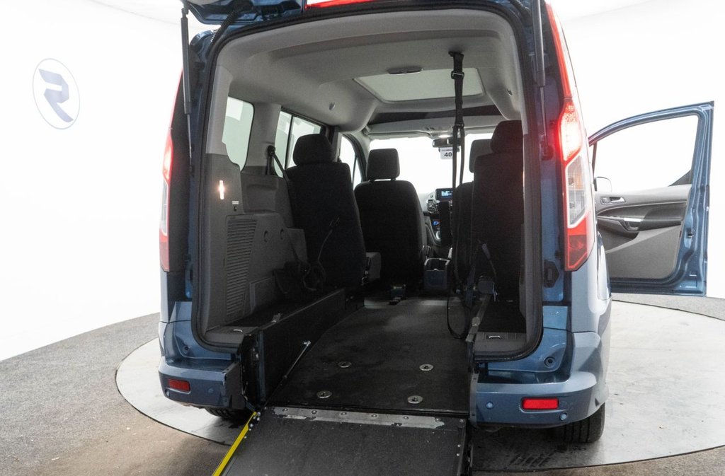 Used Ford Grand Tourneo Connect 2020 for sale - 76582218: Photo 35