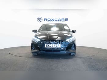 Used Hyundai i20 2023 for sale - 79631674: Photo