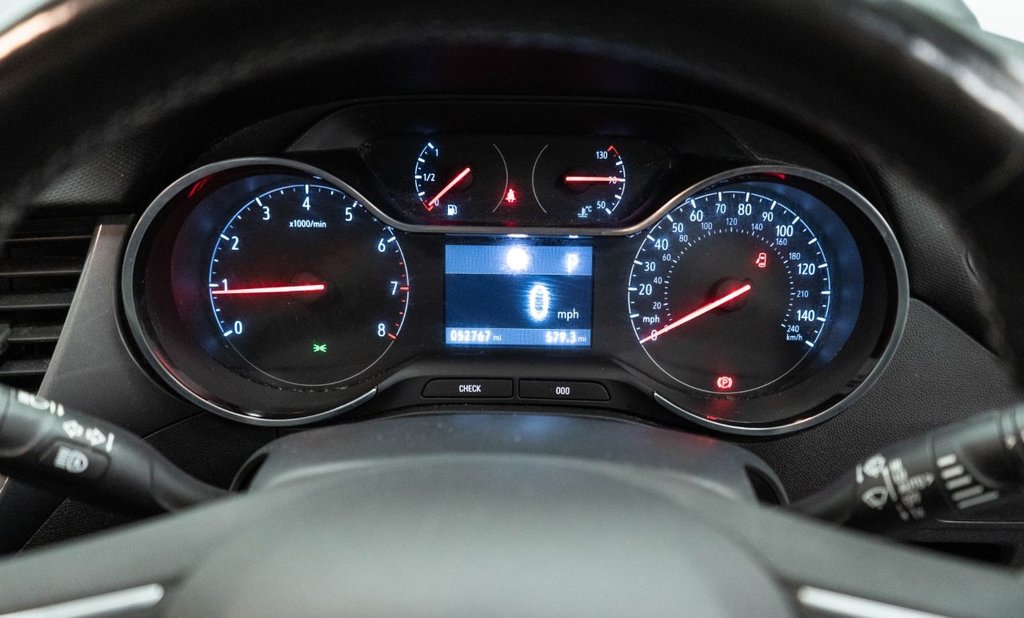 Used Vauxhall Crossland 2022 for sale - 76582035: Photo 25