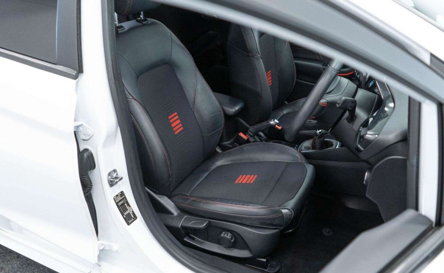 Used Ford Fiesta 2020 for sale - 77930883: Photo 21