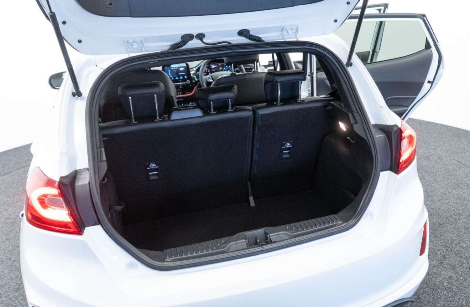 Used Ford Fiesta 2020 for sale - 77930883: Photo 33