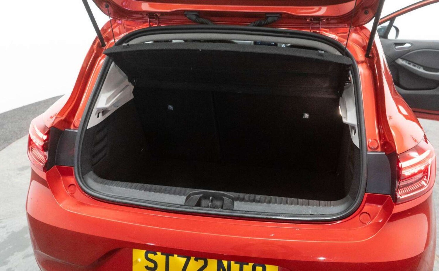 Used Renault Clio 2022 for sale - 77930689: Photo 34