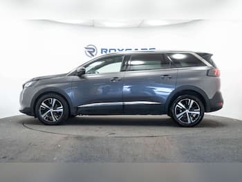 Used Peugeot 5008 2023 for sale - 79775504: Photo
