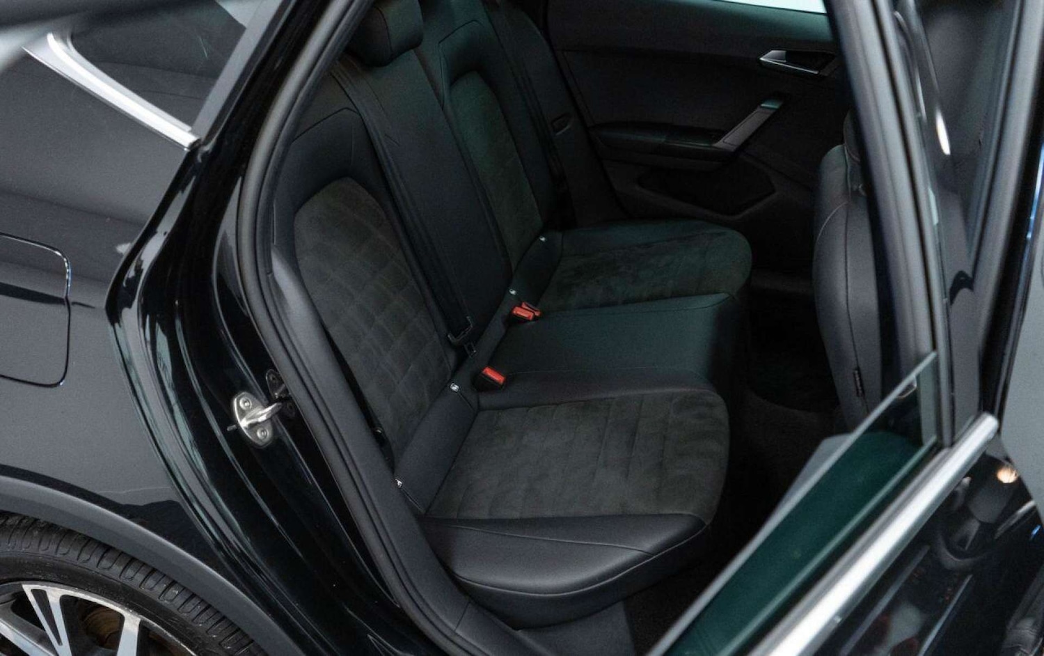 Used SEAT Arona 2023 for sale - 77930842: Photo 32