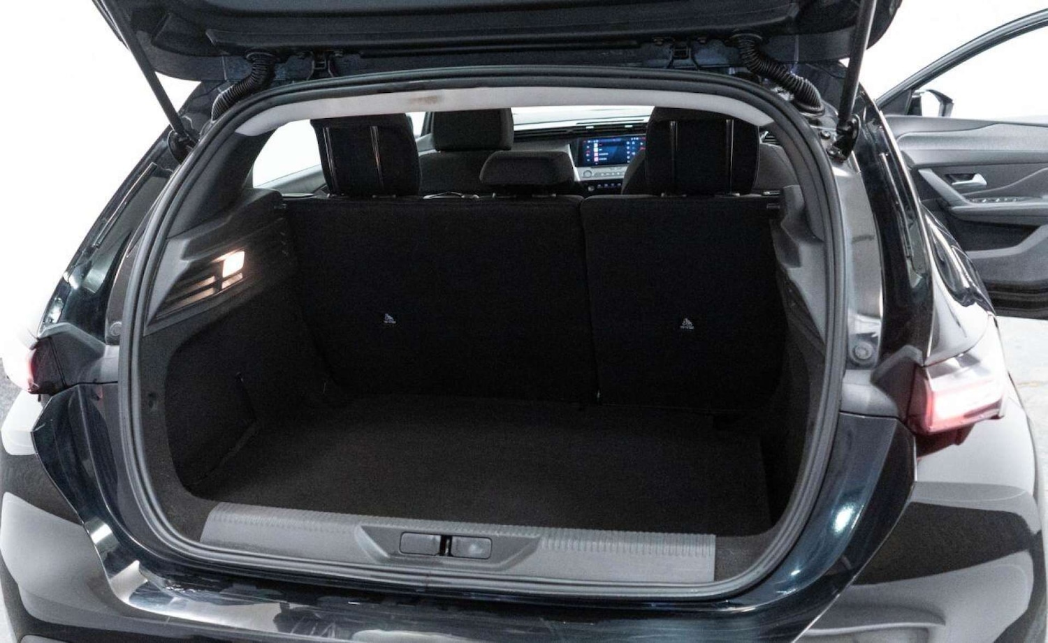 Used Peugeot 308 2023 for sale - 78003664: Photo 31