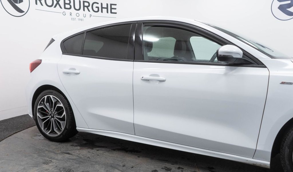 Used Ford Focus 2023 for sale - 76841003: Photo 12