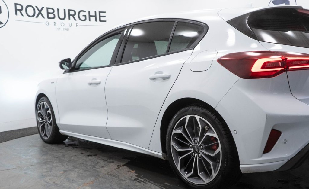 Used Ford Focus 2023 for sale - 76841003: Photo 16