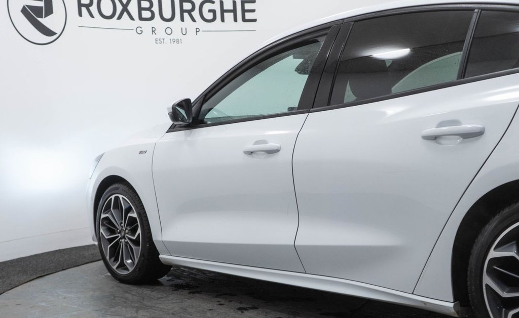 Used Ford Focus 2023 for sale - 76841003: Photo 17