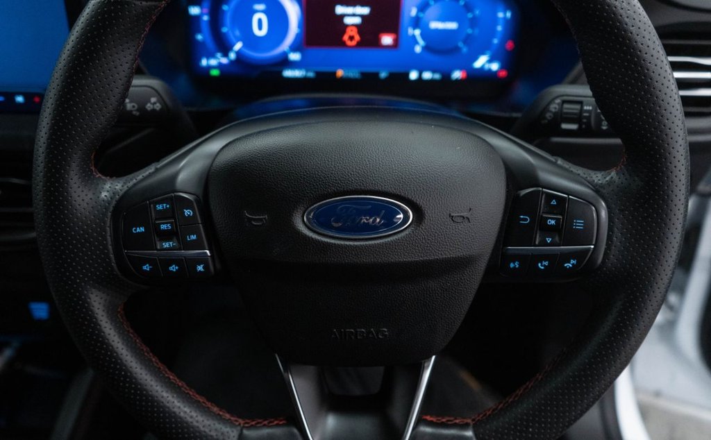 Used Ford Focus 2023 for sale - 76841003: Photo 23