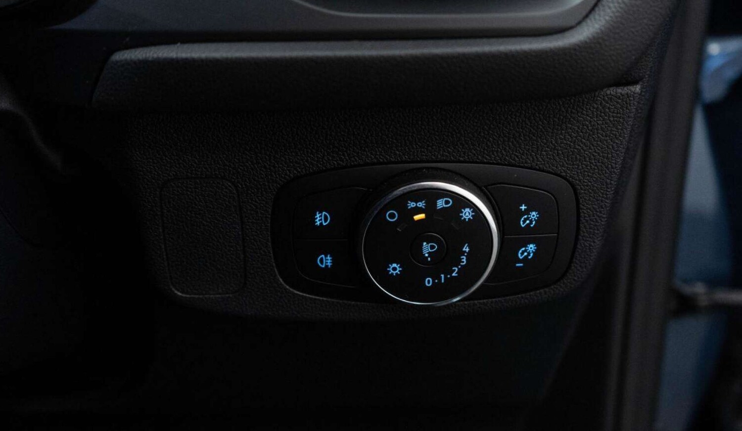 Used Ford Focus 2022 for sale - 77930749: Photo 23