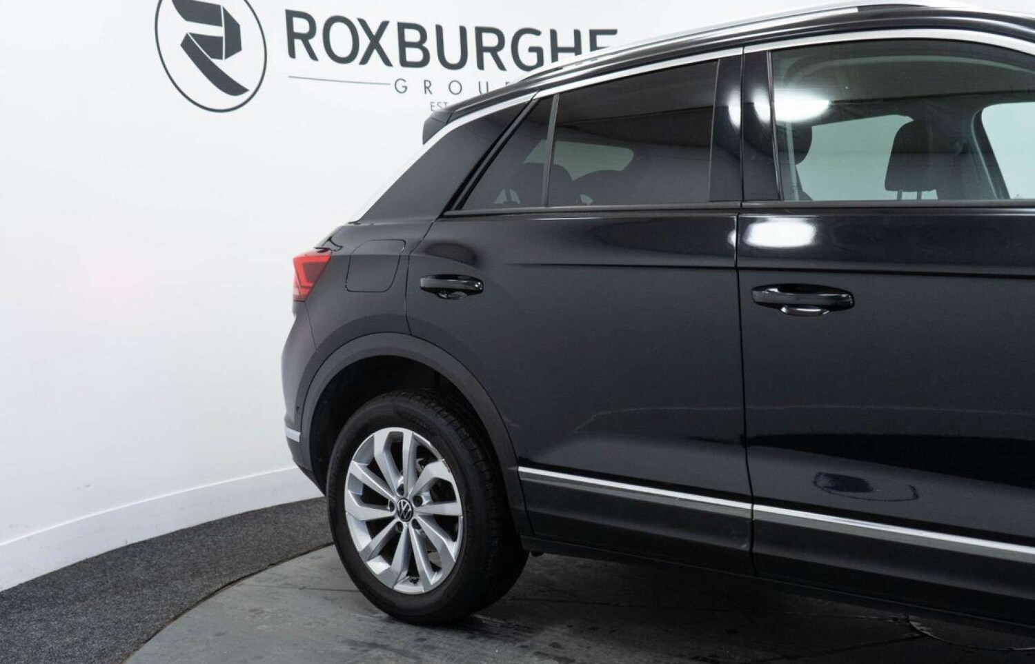 Used Volkswagen T-Roc 2022 for sale - 77930840: Photo 14