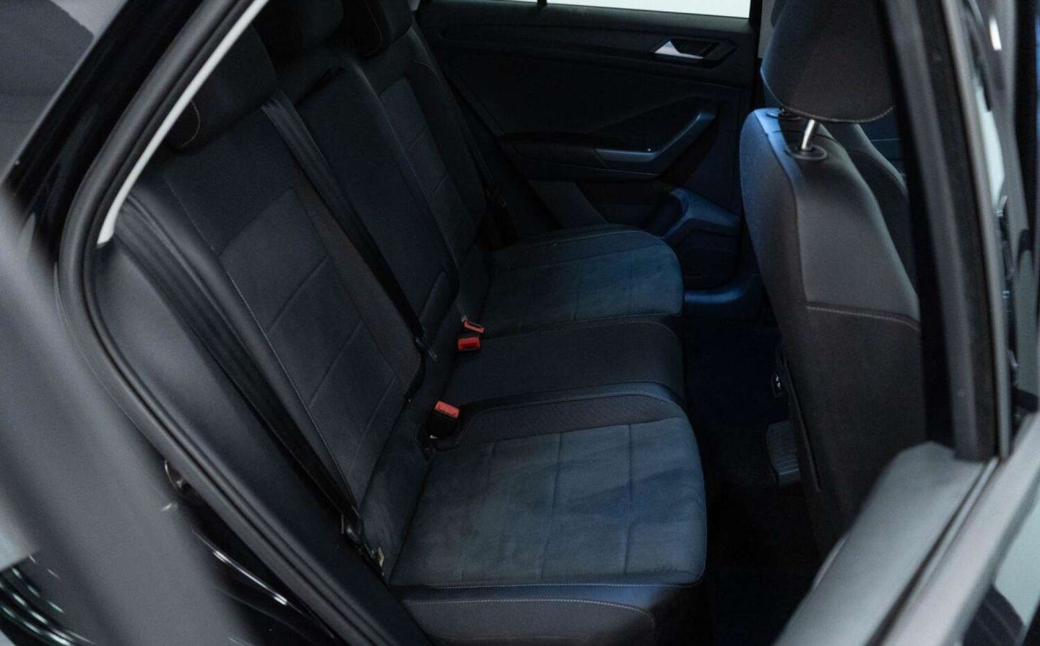 Used Volkswagen T-Roc 2022 for sale - 77930840: Photo 34