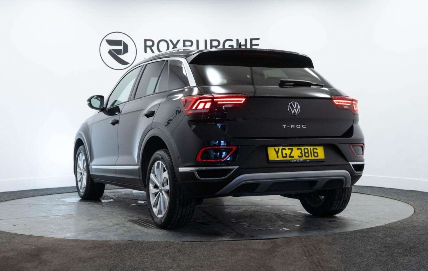 Used Volkswagen T-Roc 2022 for sale - 77930840: Photo 5