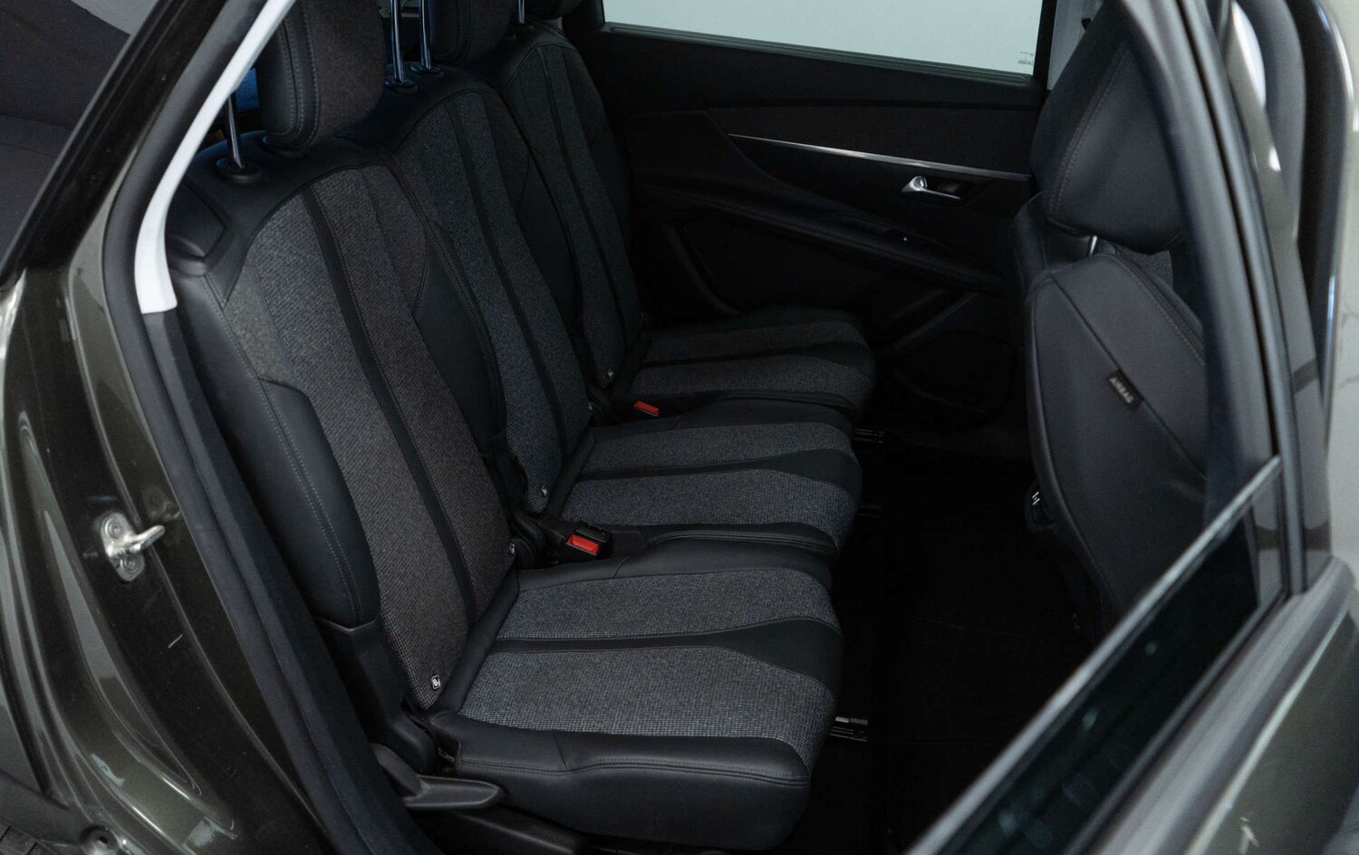 Used Peugeot 5008 2020 for sale - 78176774: Photo 32