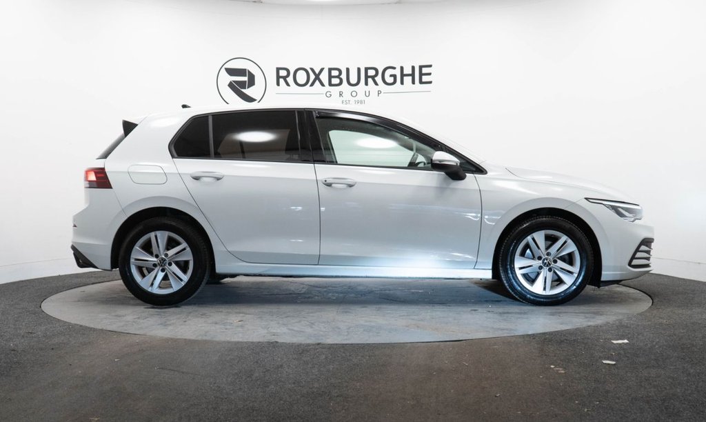 Used Volkswagen Golf 2023 for sale - 77088952: Photo 9