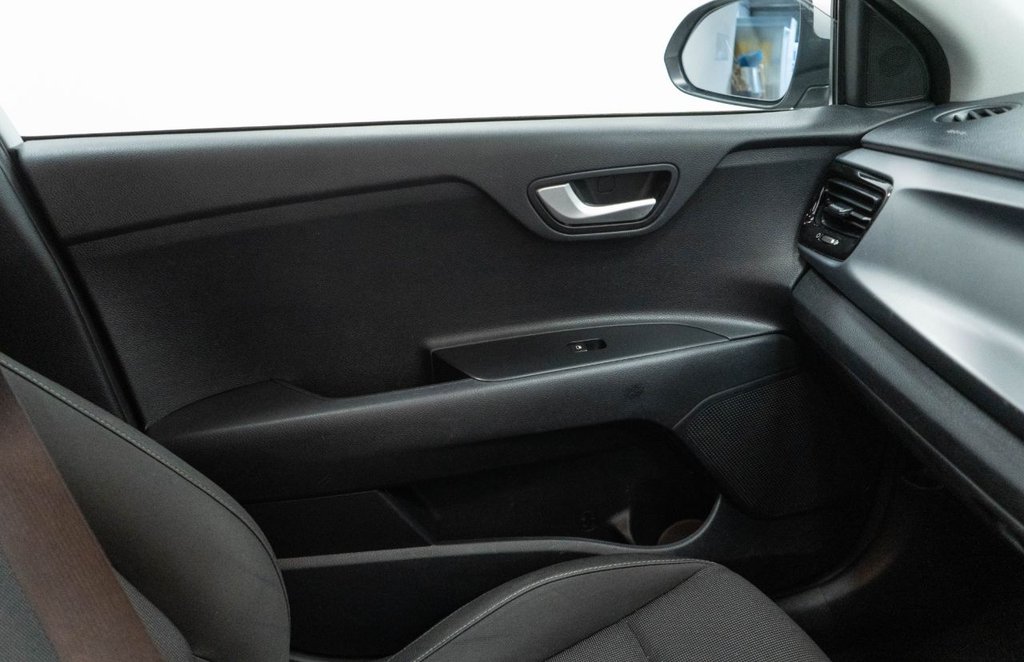 Used Kia Rio 2022 for sale - 76434390: Photo 31