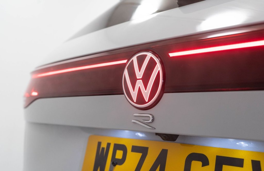 Used Volkswagen Touareg 2024 for sale - 76768374: Photo 23