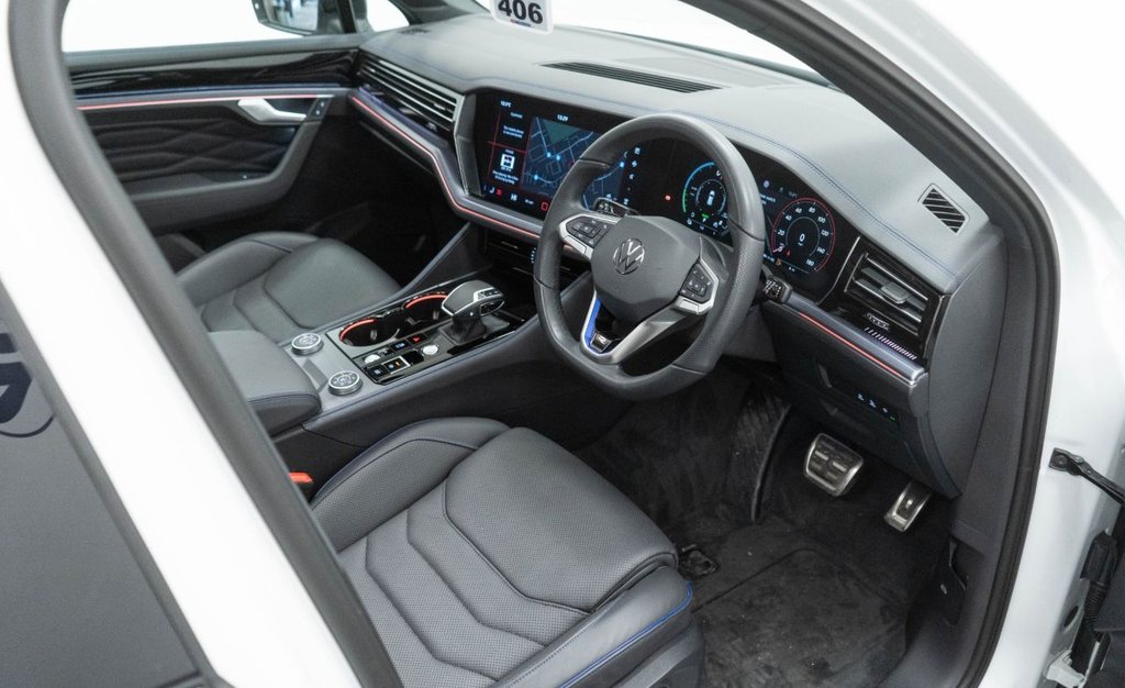 Used Volkswagen Touareg 2024 for sale - 76768374: Photo 29