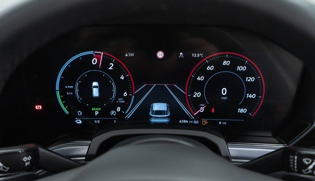 Used Volkswagen Touareg 2024 for sale - 76768374: Photo 37