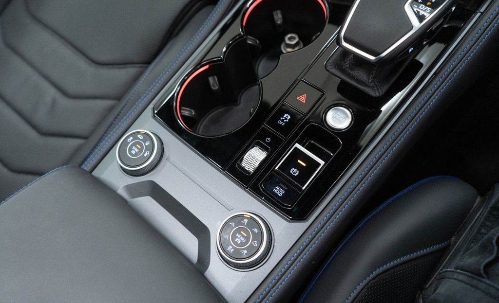 Used Volkswagen Touareg 2024 for sale - 76768374: Photo 41