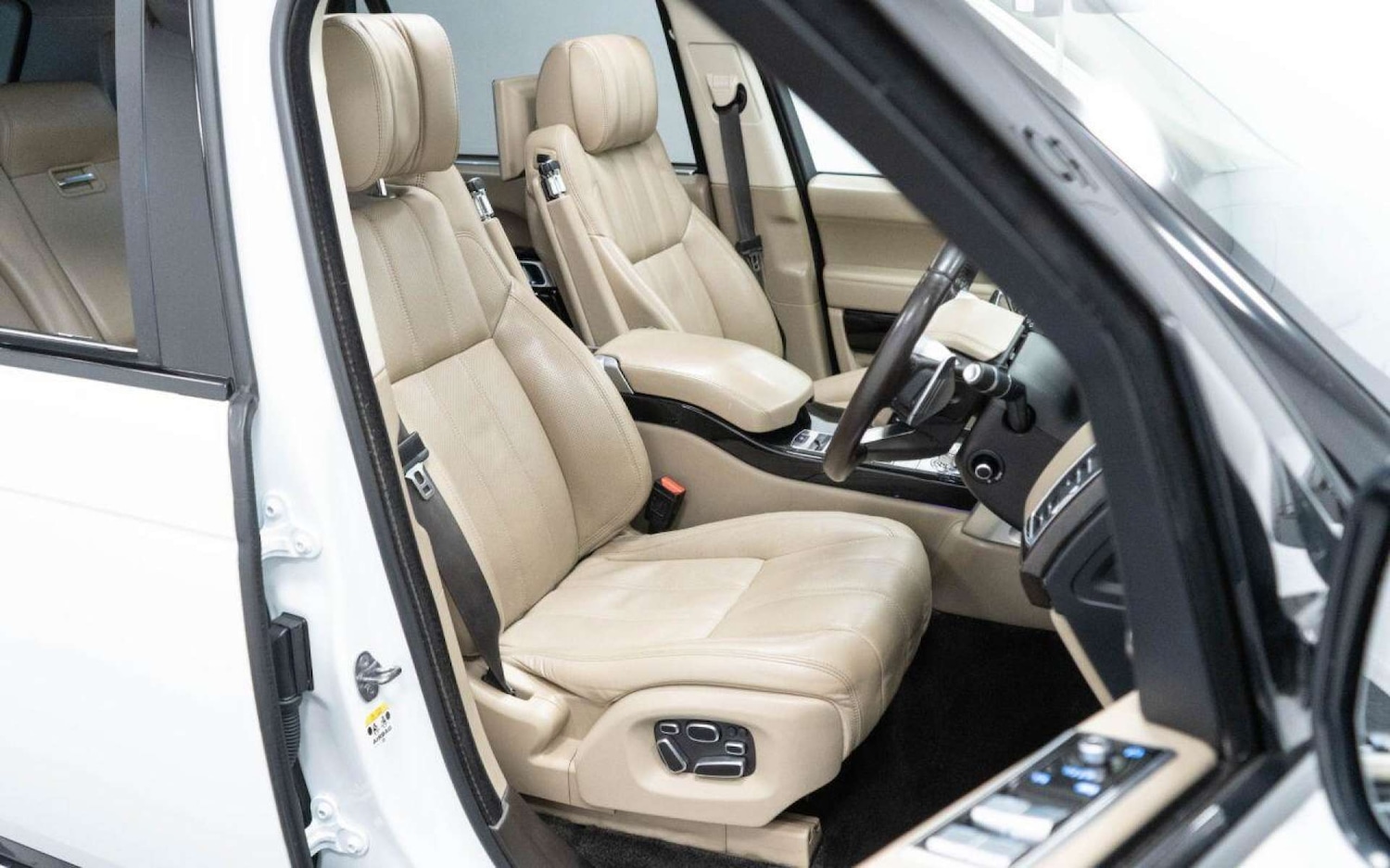 Used Land Rover Range Rover 2015 for sale - 77930730: Photo 25