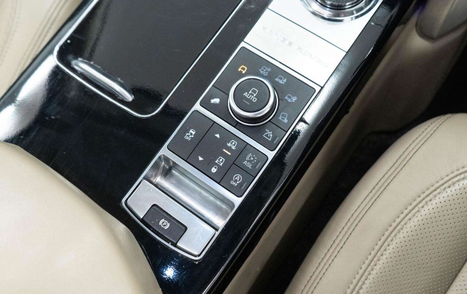 Used Land Rover Range Rover 2015 for sale - 77930730: Photo 36