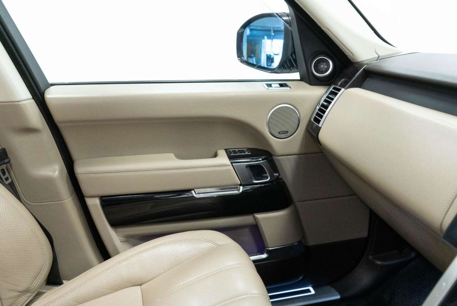 Used Land Rover Range Rover 2015 for sale - 77930730: Photo 37