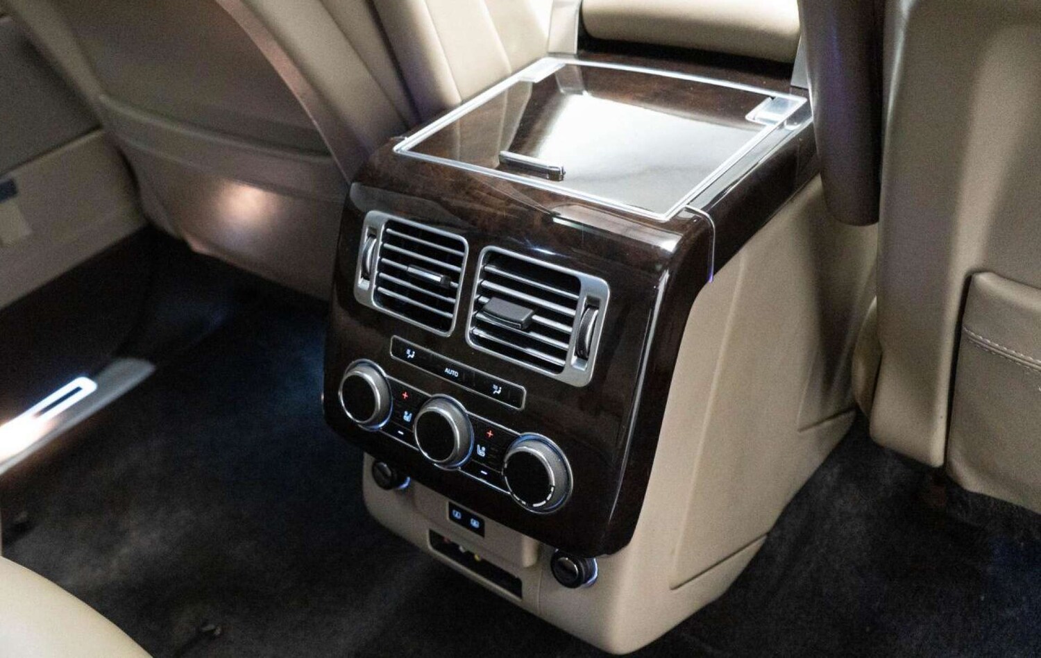 Used Land Rover Range Rover 2015 for sale - 77930730: Photo 43