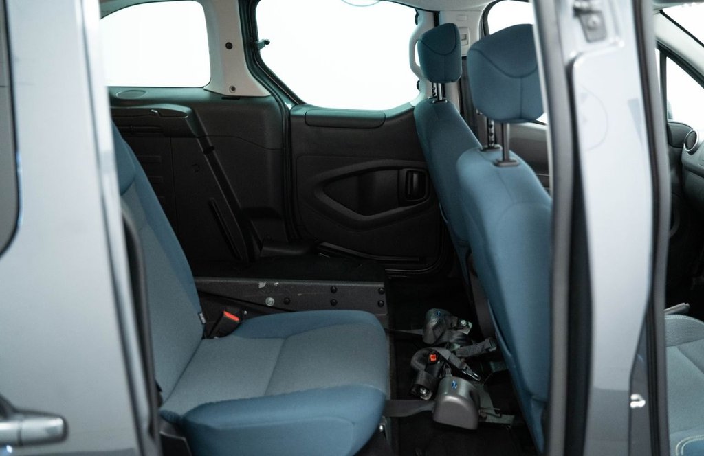Vehicle 31