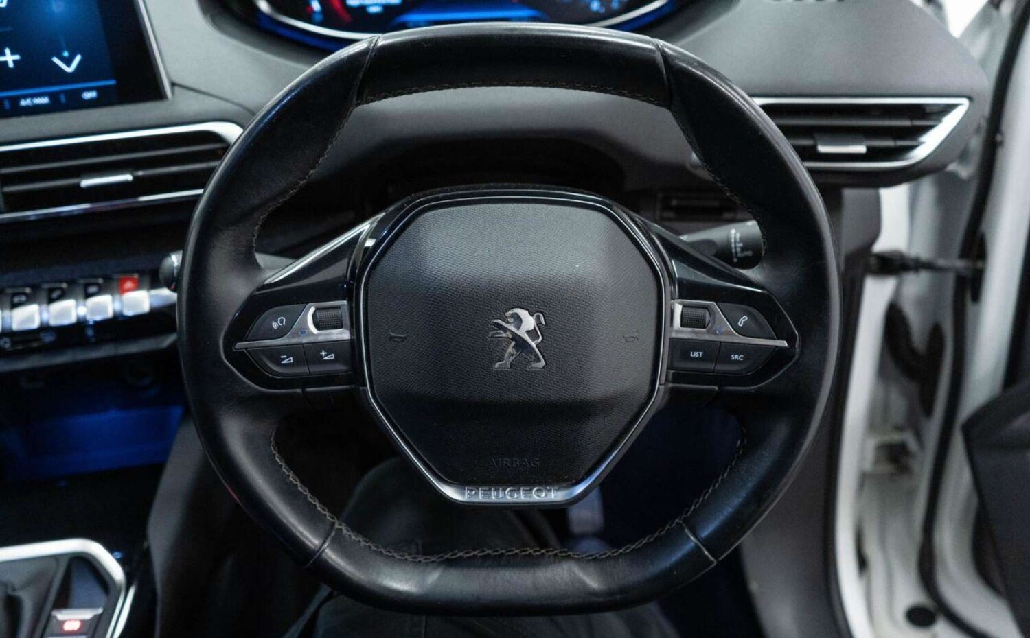 Used Peugeot 5008 2020 for sale - 77930662: Photo 23