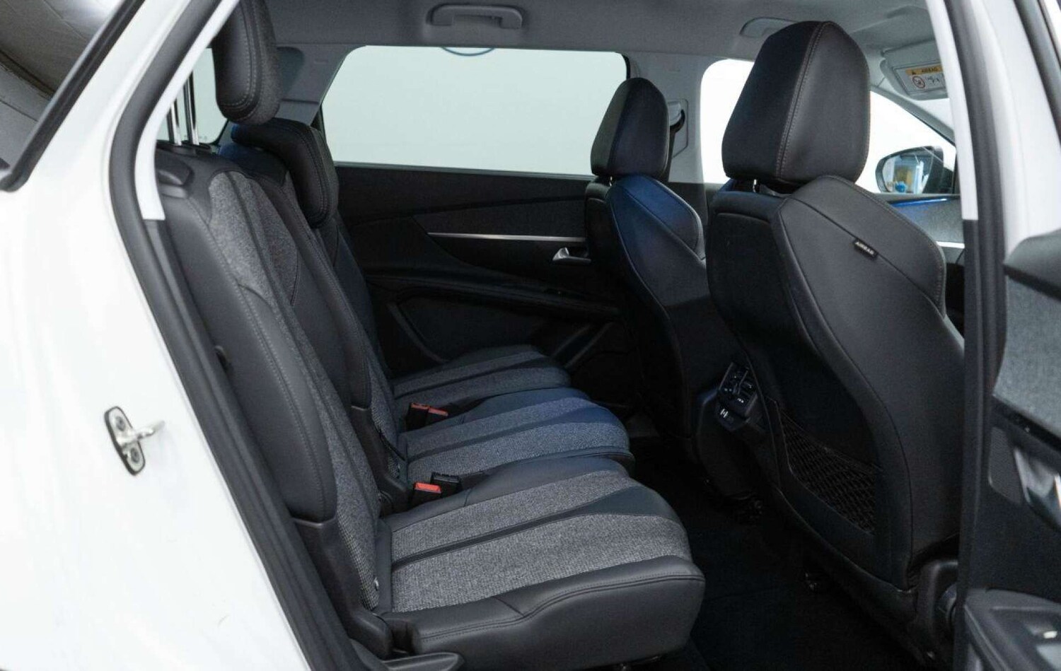 Used Peugeot 5008 2020 for sale - 77930662: Photo 29