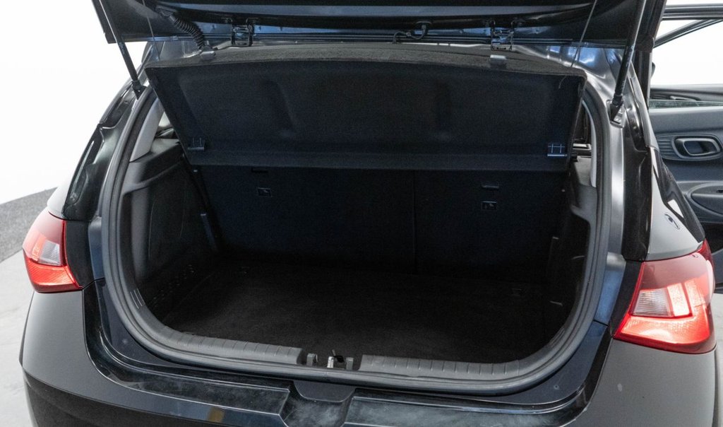 Used Hyundai i20 2022 for sale - 76686007: Photo 34