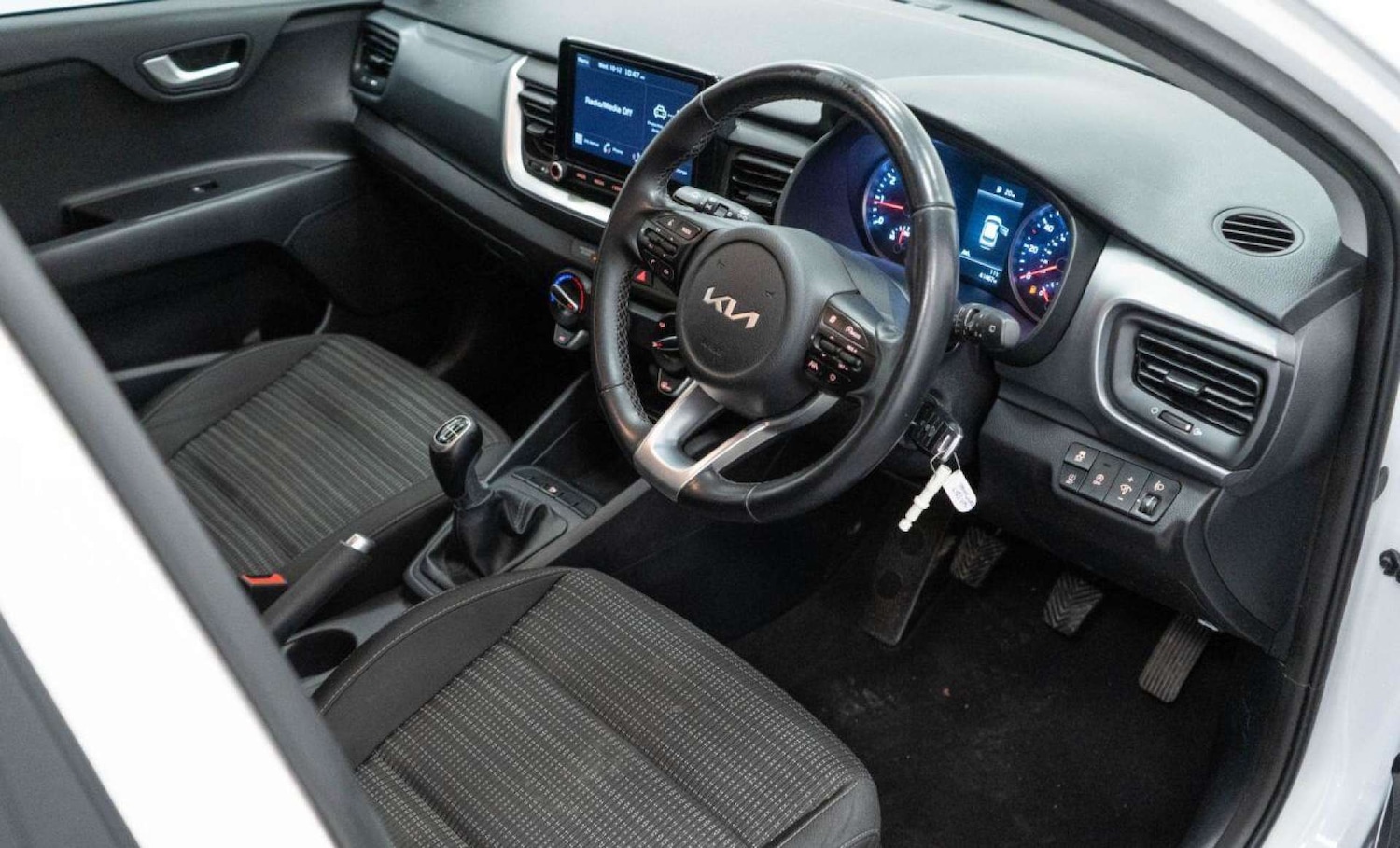 Used Kia Stonic 2023 for sale - 78003798: Photo 19