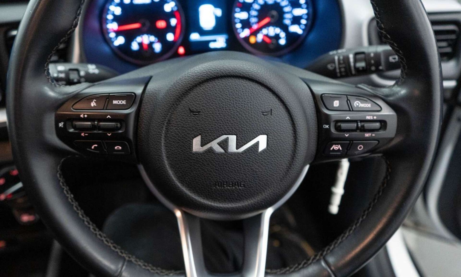 Used Kia Stonic 2023 for sale - 78003798: Photo 23